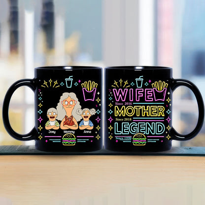 Personalized Gifts For Mom Black Mug, Legend Wife Mom 04TGLU070325HG