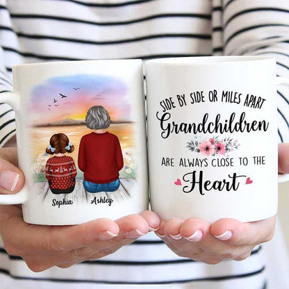 Grandkids Grandma Side By Side Family Personalized Mug