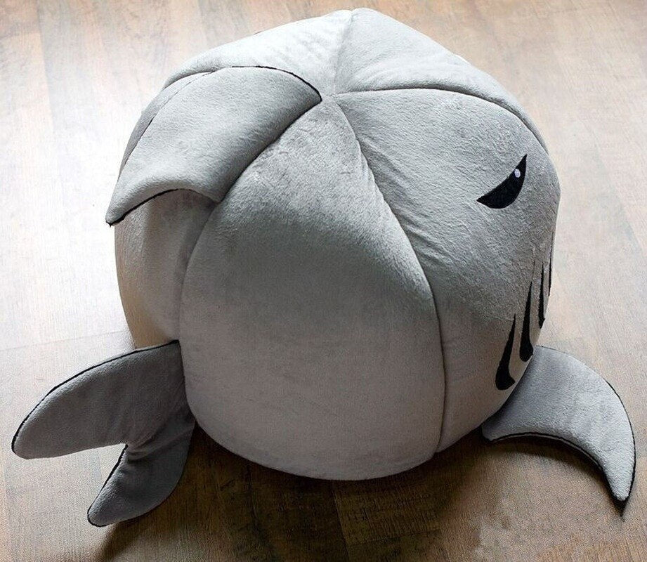 Shark Mouth Pet Bed