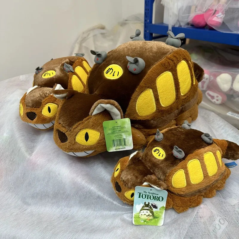 Totoro Bus Plush Toy - Soft, Adorable Gift for Kids & Fans!