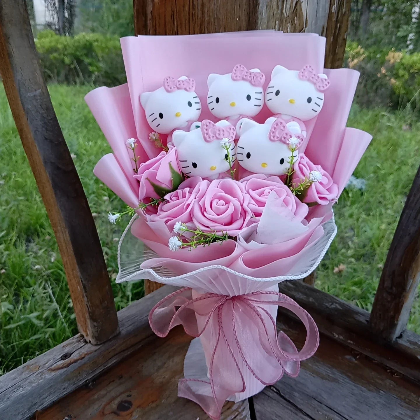 Cute Cat Plush Bouquet with Rose