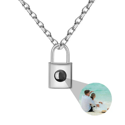 Personalized Heart Photo Projection Necklace with 100 Languages