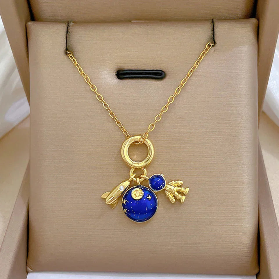 Titanium Steel Star Pendant Necklace in Gold Tone
