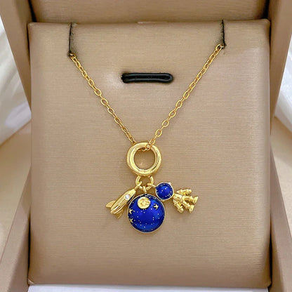 Titanium Steel Star Pendant Necklace in Gold Tone