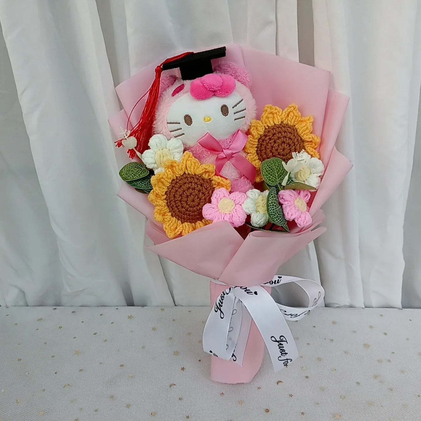 Cute Cat Plush Bouquet with Rose