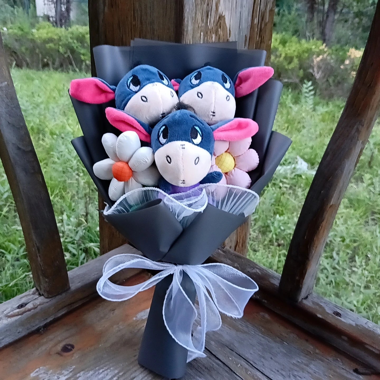 Winnie the Pooh Piglet Plush Bouquet Soft Toy Gift