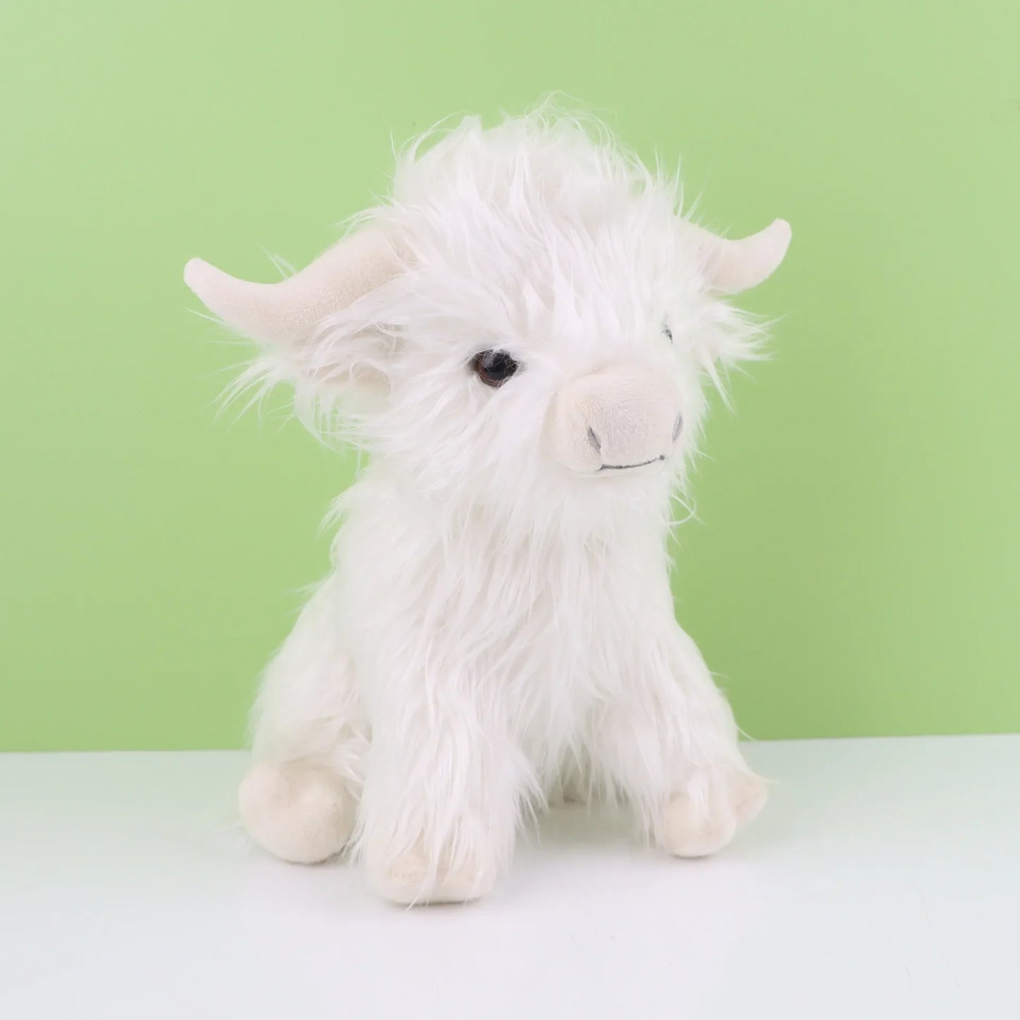 Highland Cow Plush Toy - Soft, Lifelike Stuffed Animal for Kids