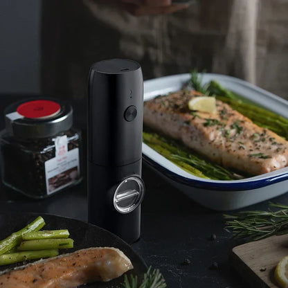 Electric Automatic Salt And Pepper Grinder