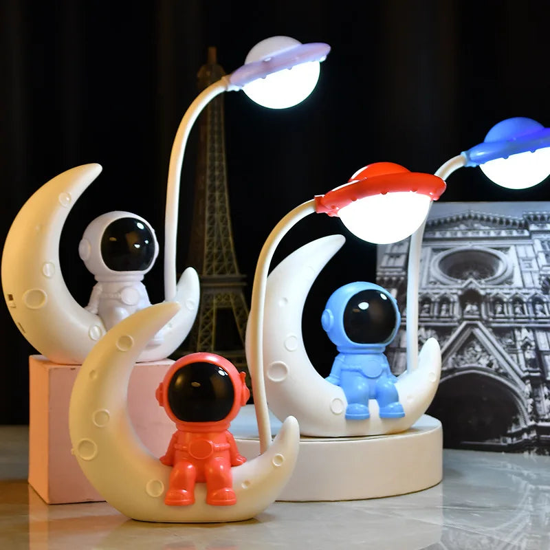 Creative Moon Astronaut Nightlight