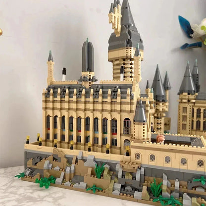 City Creative Medieval Magic School Castle Famous Architecture Palace Model Building Blocks