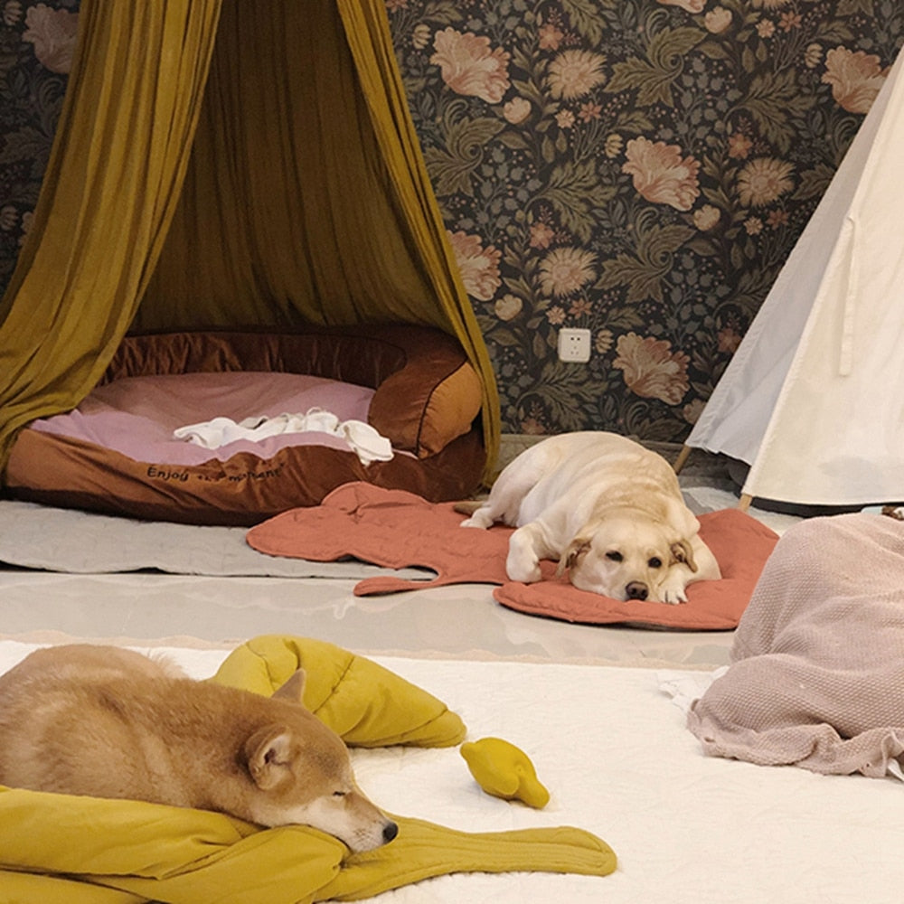 Leafy Pet Blanket