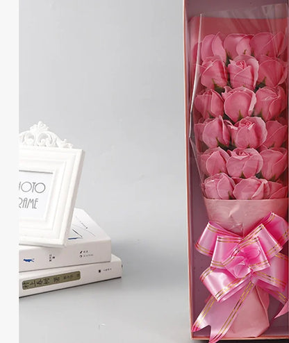 18PCS Soap Flower Bouquet Gift Box for Valentine's Day