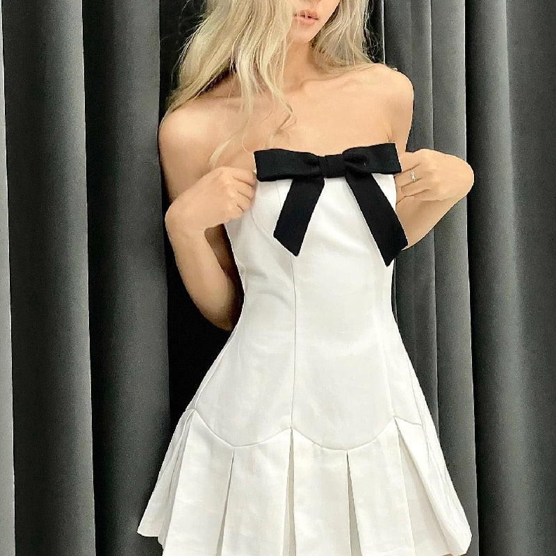 White Bow Design Pleated Mini Dress