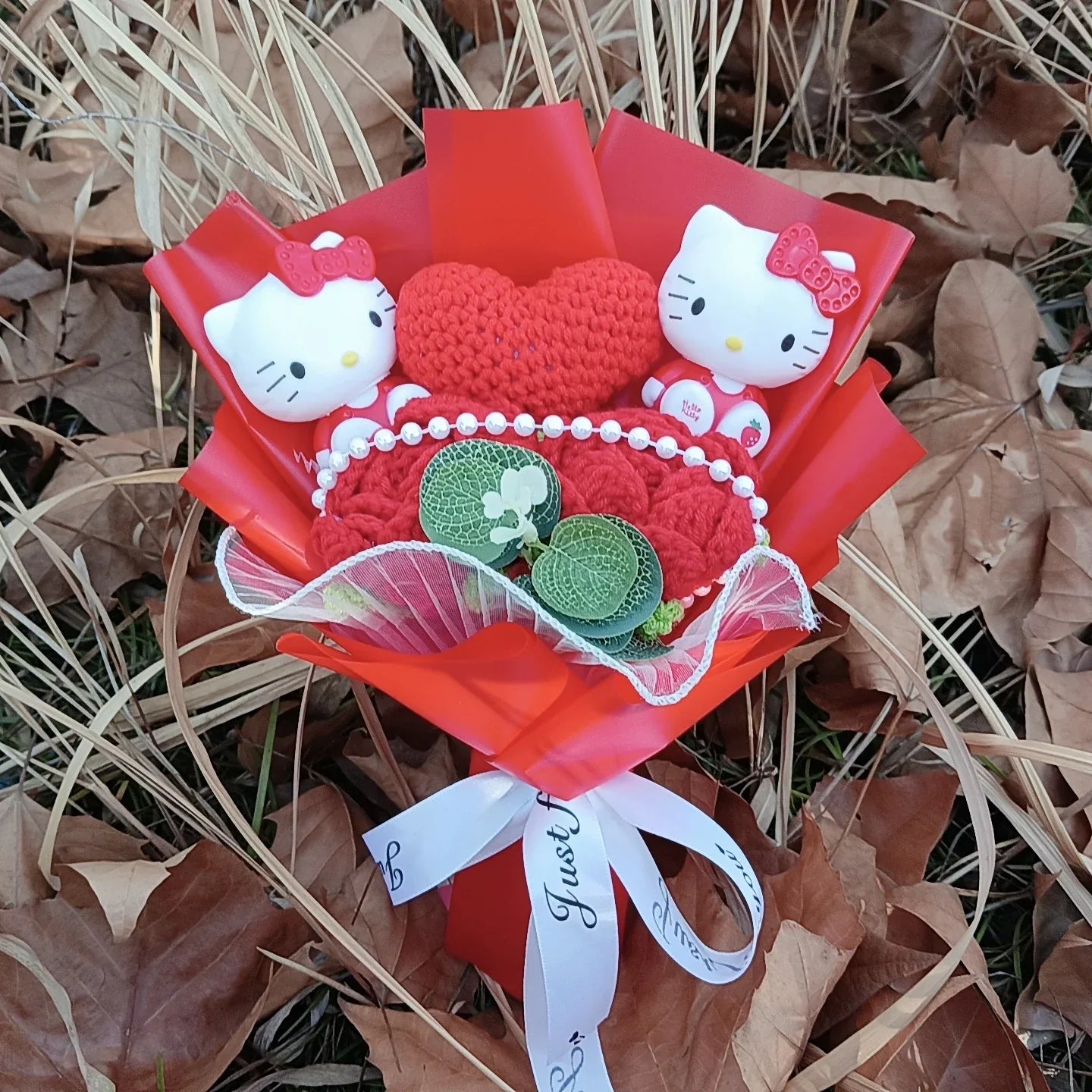 Cute Cat Plush Bouquet with Rose