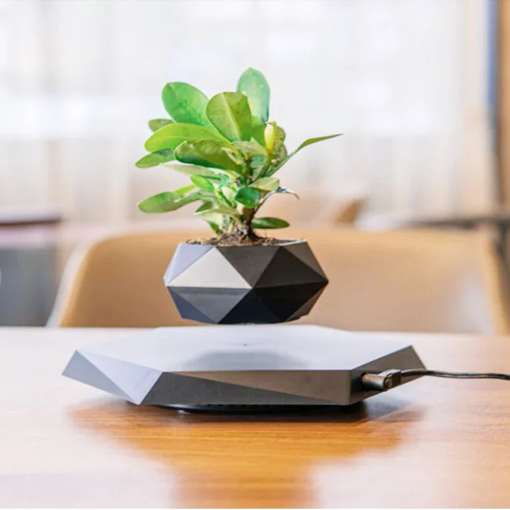 Magnetic Levitation Floating Pot