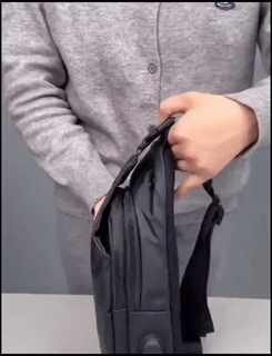 Waterproof Chest Bag With Usb Charging Interface