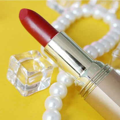 Multi-Functional Long-Lasting Color Lipstick