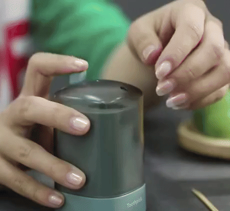 Automatic Pop-Up Toothpick Holder